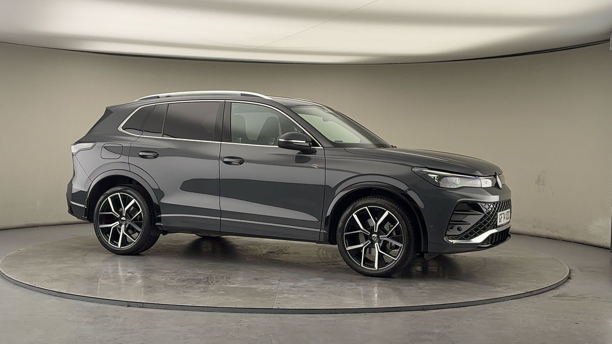 More views of Volkswagen Tiguan