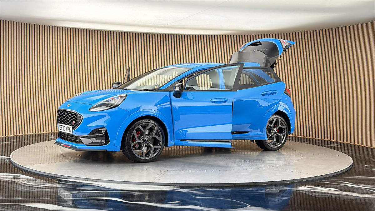 More views of Ford Puma