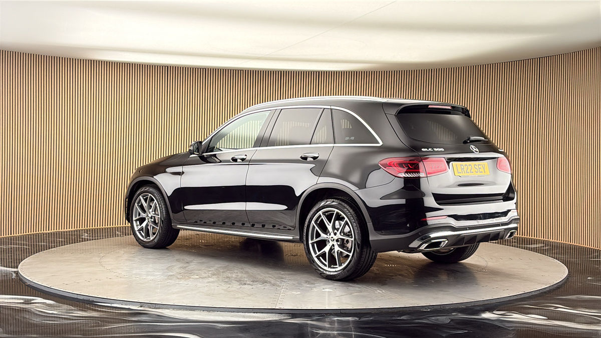More views of Mercedes-Benz GLC
