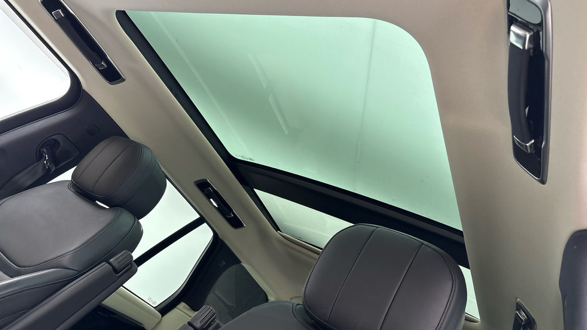 Land Rover Range Rover Image 6