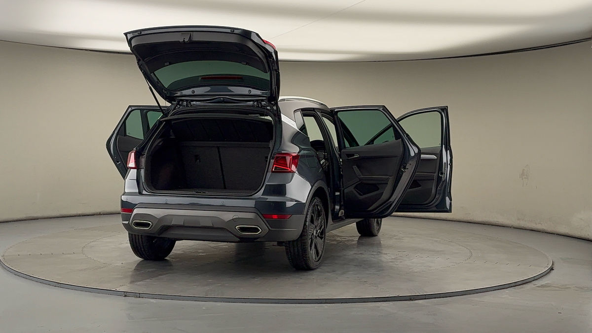 More views of SEAT Arona