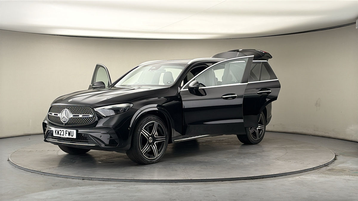 Mercedes-Benz GLC Image 22