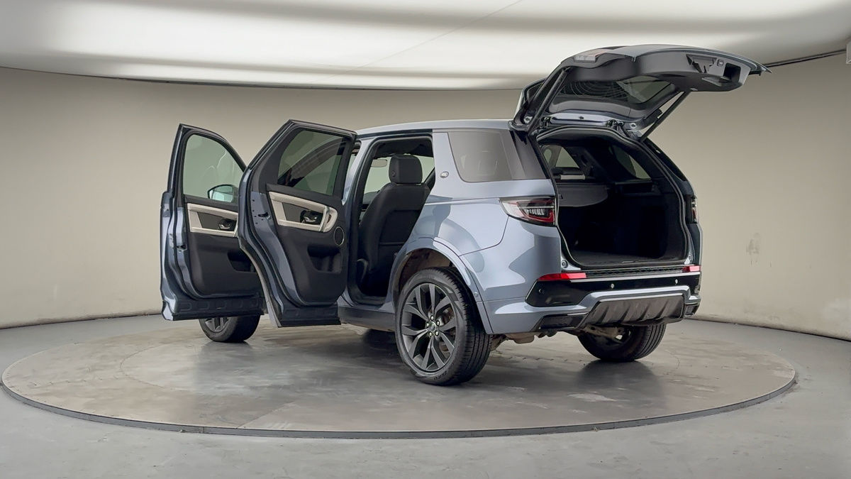 More views of Land Rover Discovery Sport