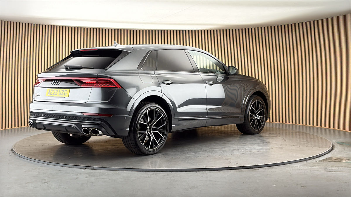 Audi SQ8 Image 21