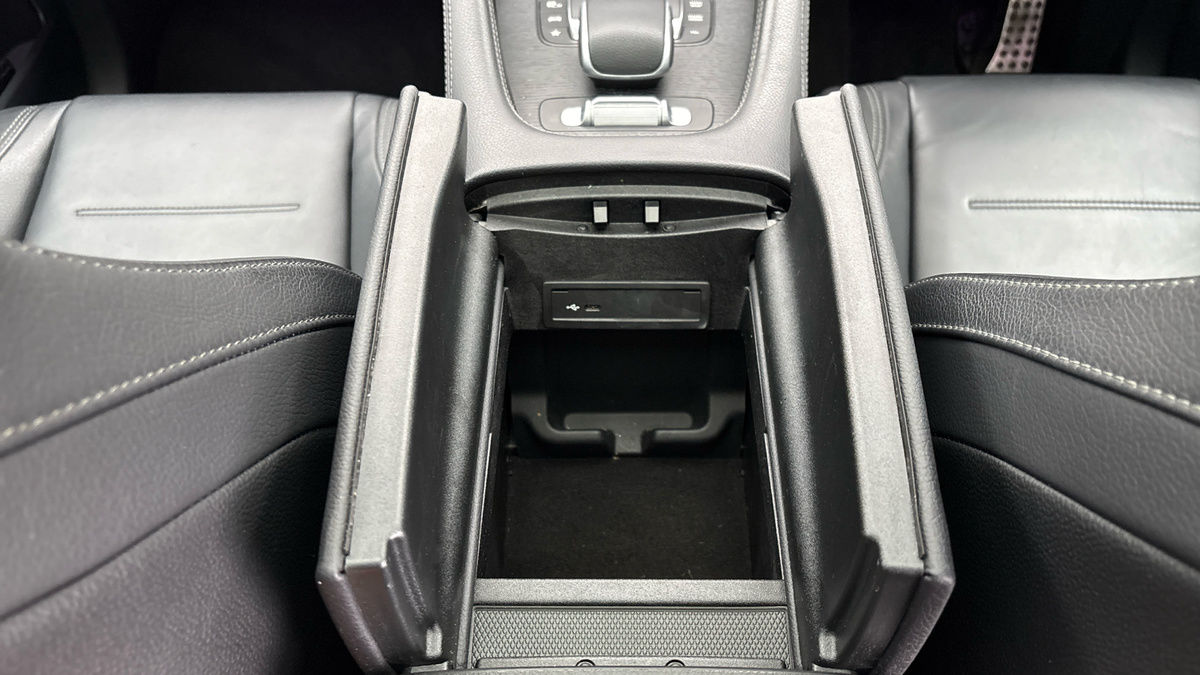 Mercedes-Benz GLE Image 29