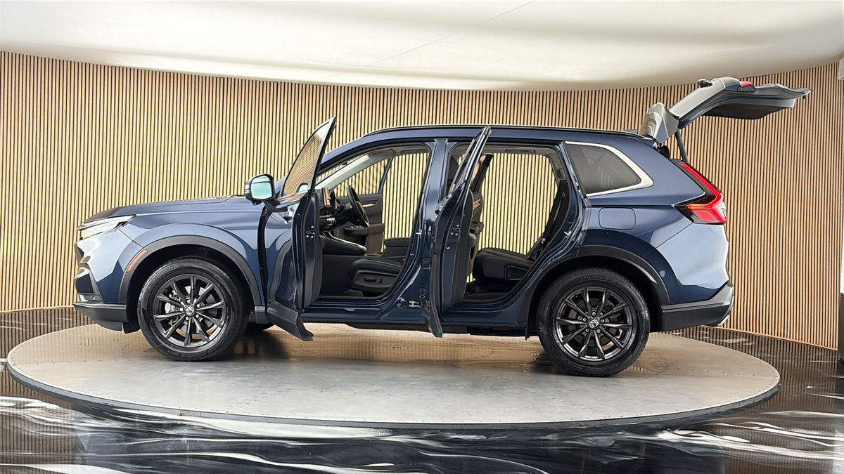 More views of Honda CR-V