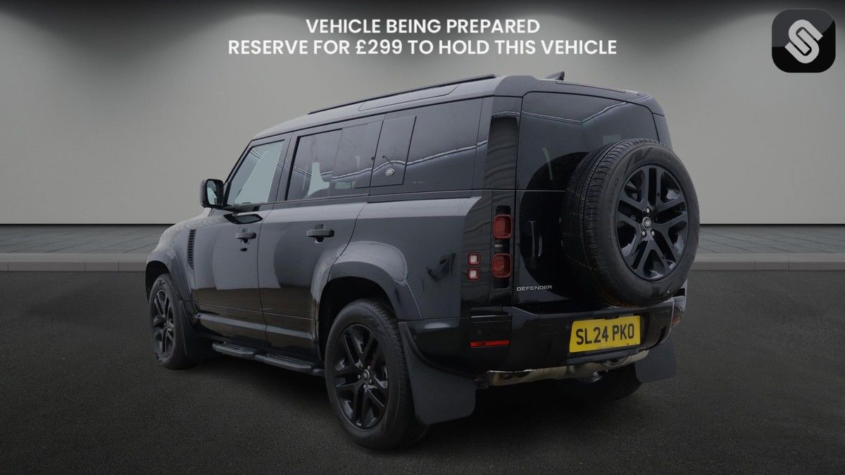 Land Rover Defender 110 Urban Image 8