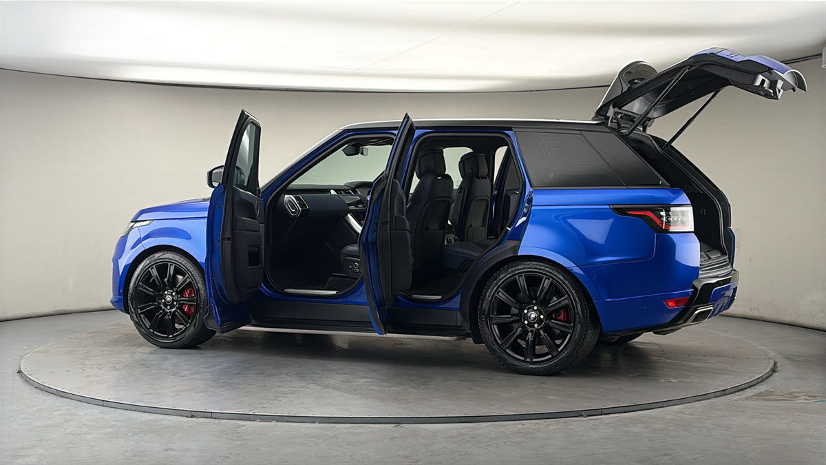 More views of Land Rover Range Rover Sport