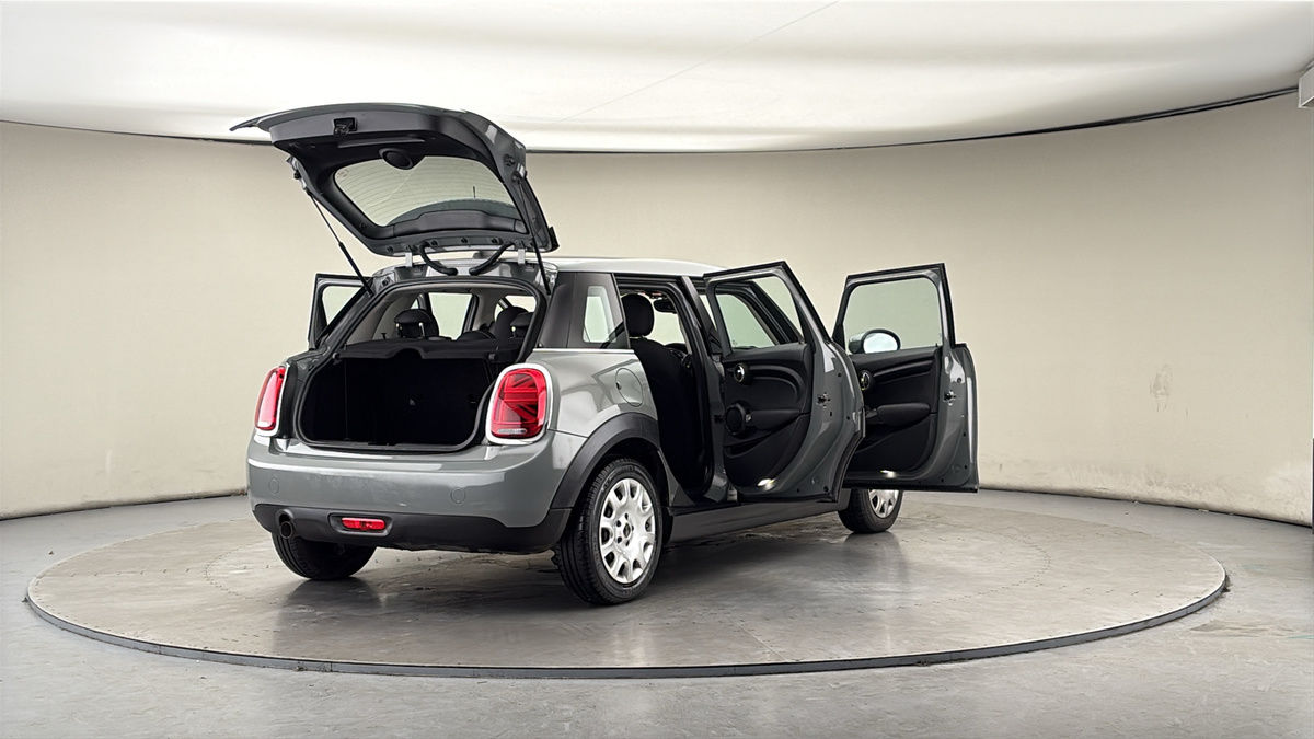 More views of MINI Hatch