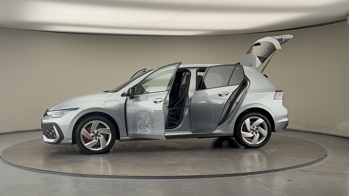 More views of Volkswagen Golf