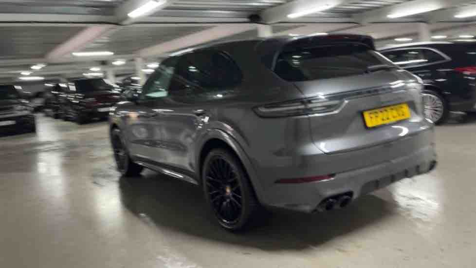 More views of Porsche Cayenne