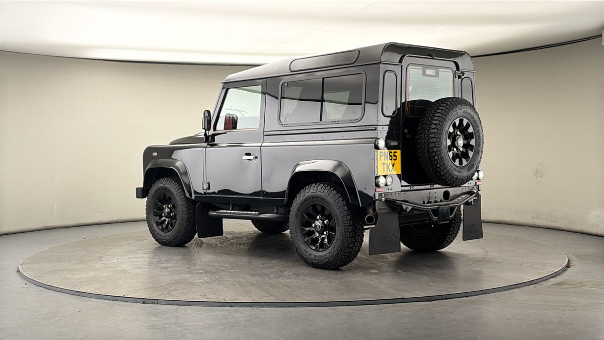 More views of Land Rover Defender 90