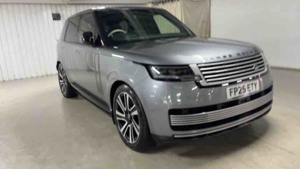 More views of Land Rover Range Rover