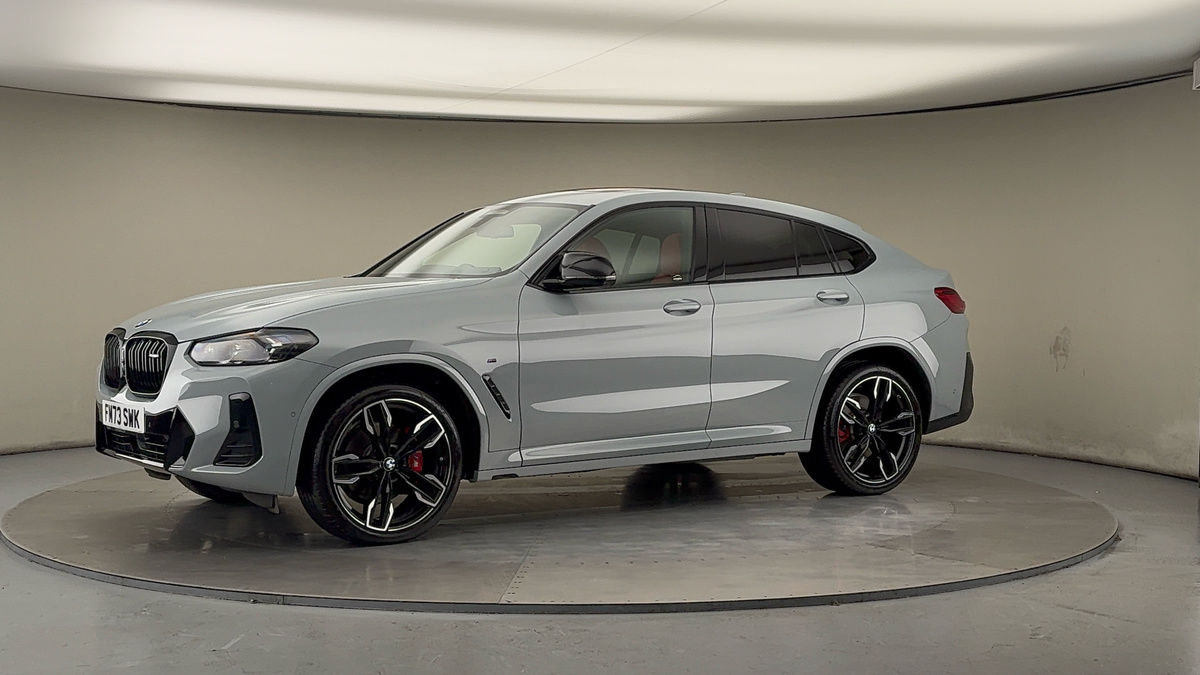 More views of BMW X4