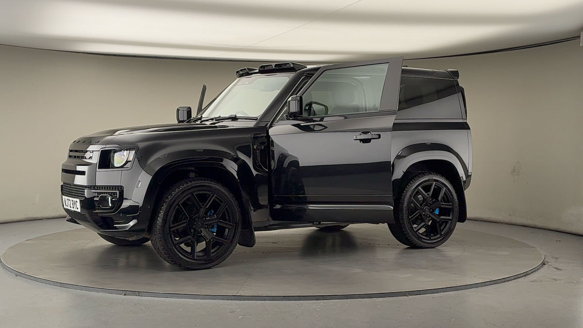 More views of Land Rover Defender 90