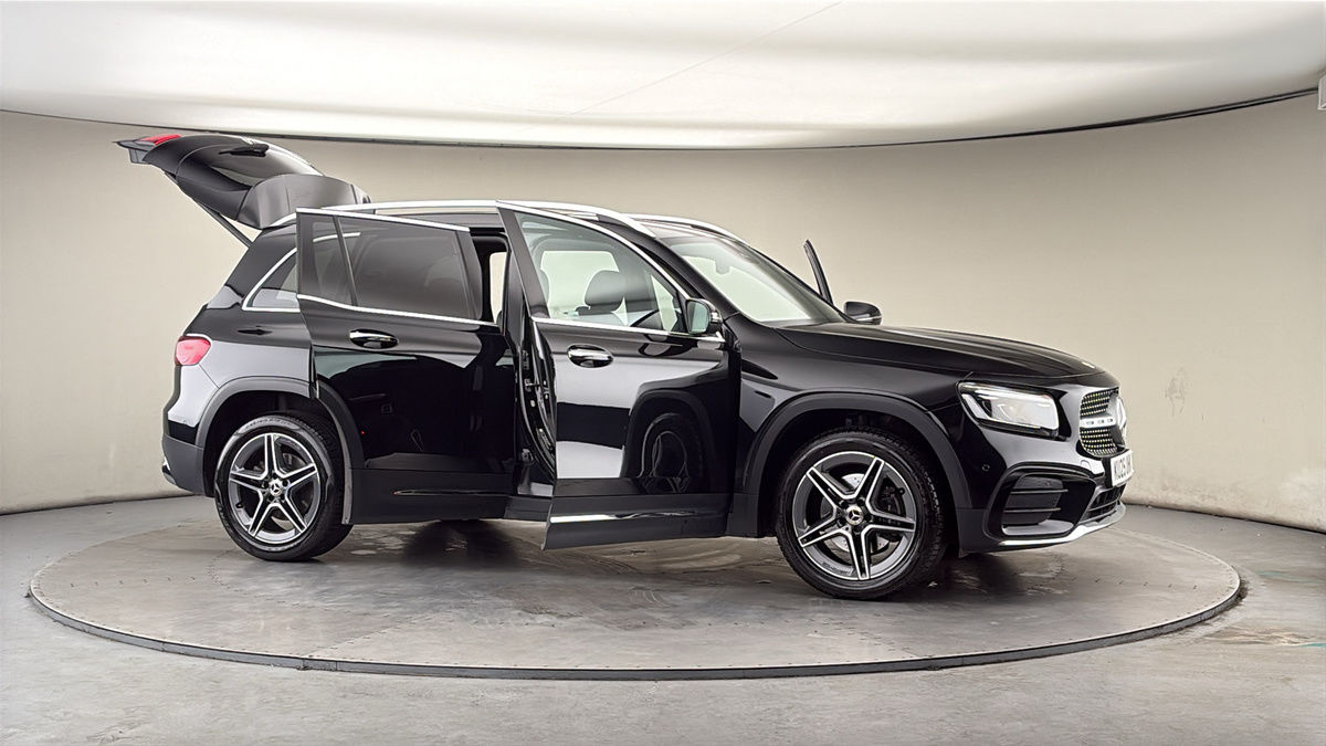 More views of Mercedes-Benz GLB