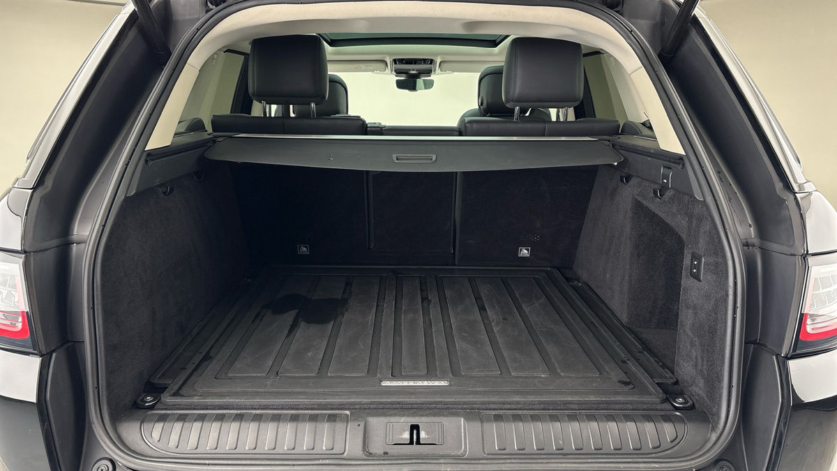 Land Rover Range Rover Sport Image 11