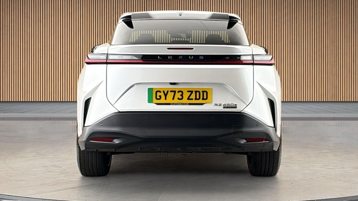Lexus RZ Image 5