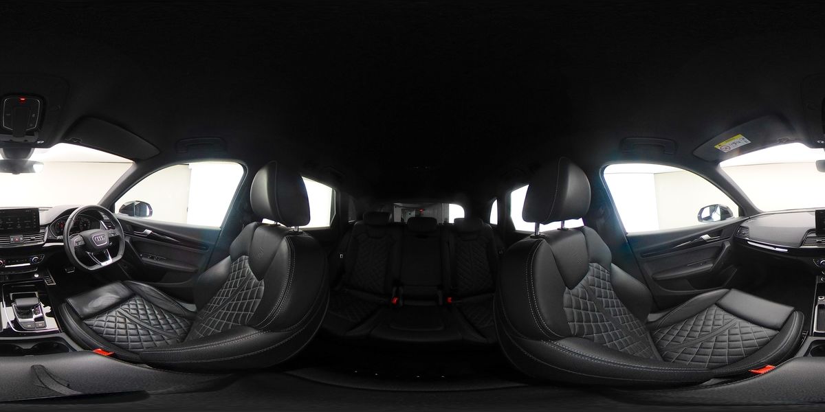 More views of Audi Q5