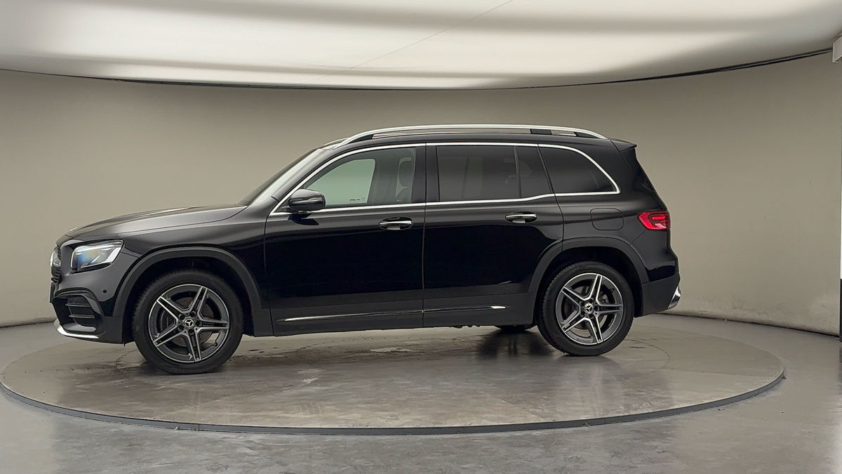 More views of Mercedes-Benz GLB