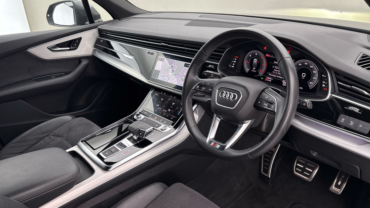Audi Q7 Image 5