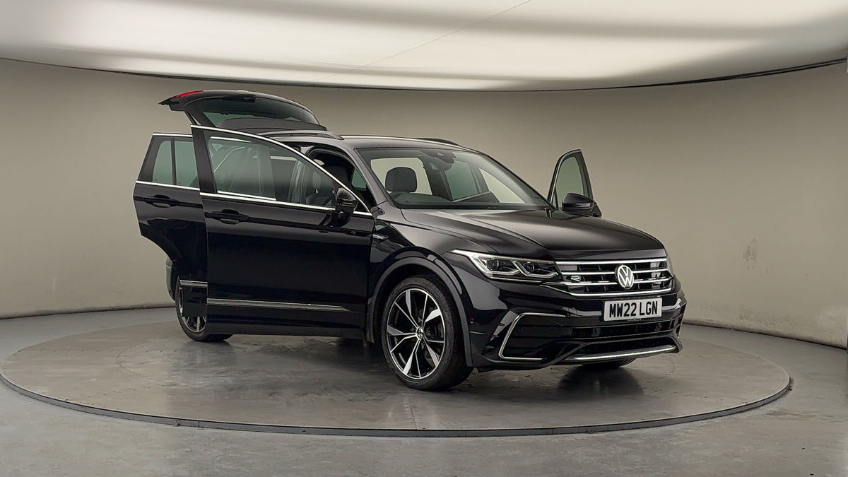 More views of Volkswagen Tiguan