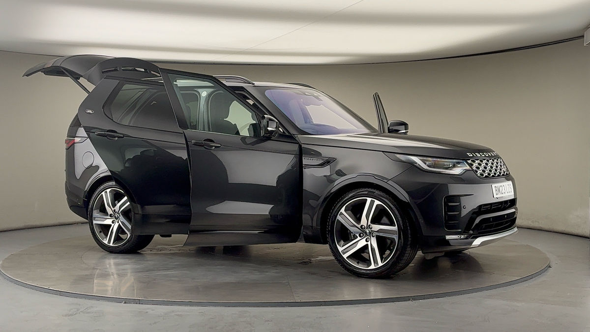 More views of Land Rover Discovery