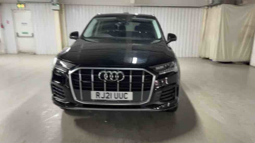 More views of Audi Q7