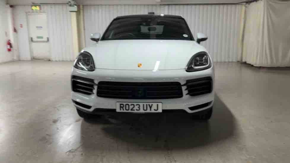 More views of Porsche Cayenne