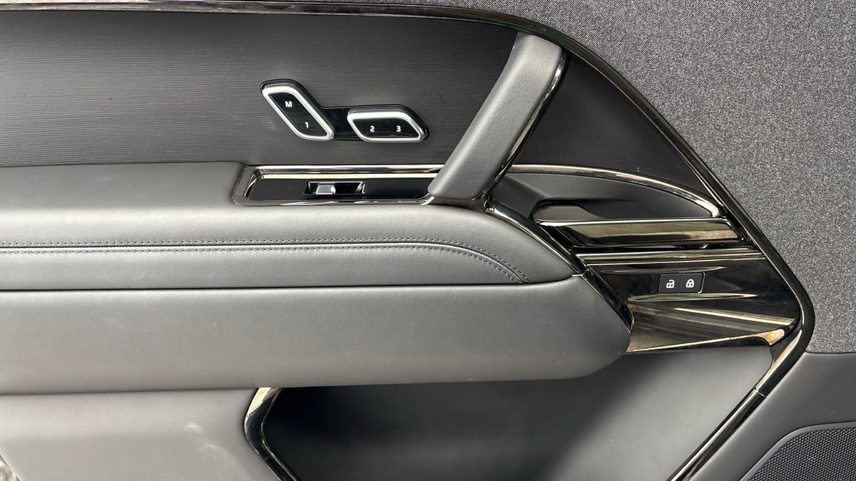 Land Rover Range Rover Sport Image 19