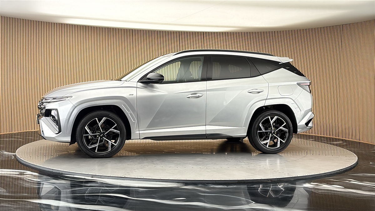 More views of Hyundai TUCSON
