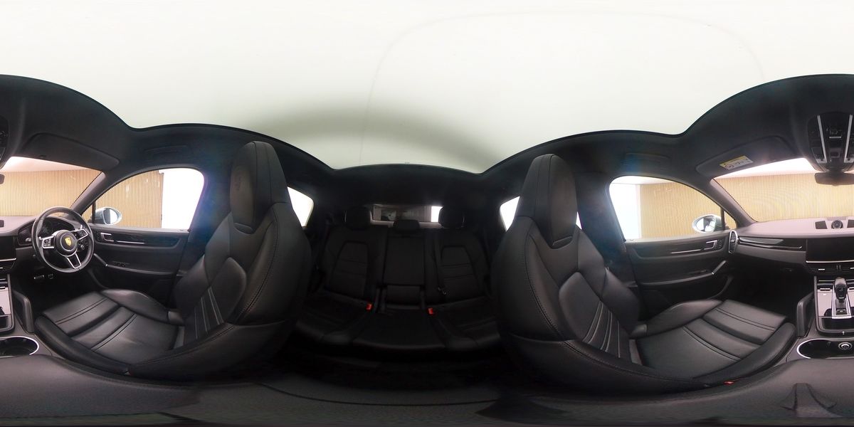 More views of Porsche Cayenne