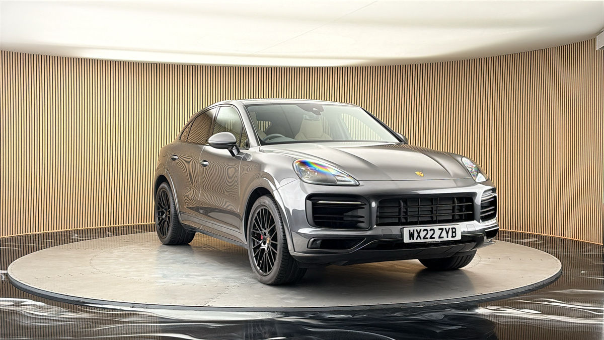 More views of Porsche Cayenne