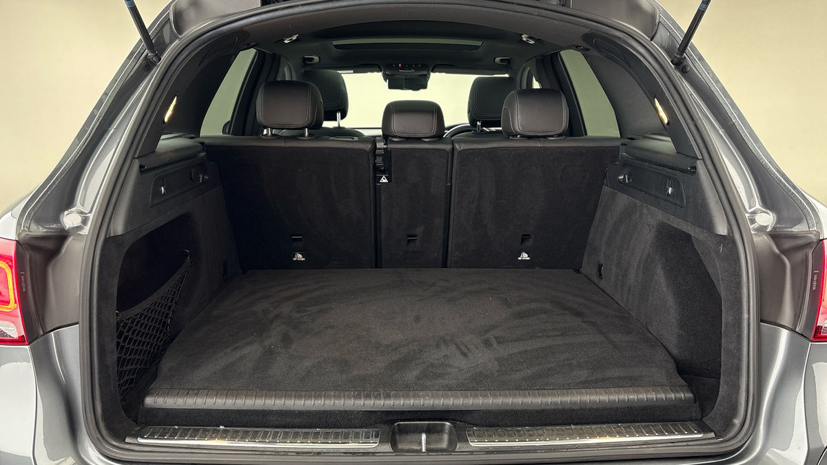 Mercedes-Benz GLC Image 11