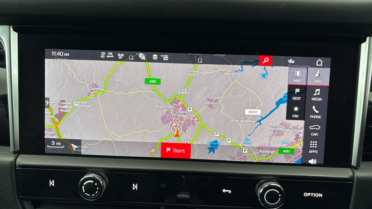 Porsche Macan Image 17
