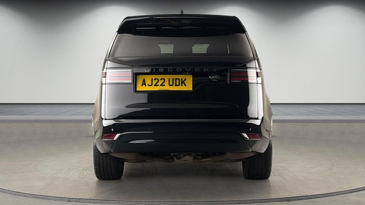 Land Rover Discovery Image 4