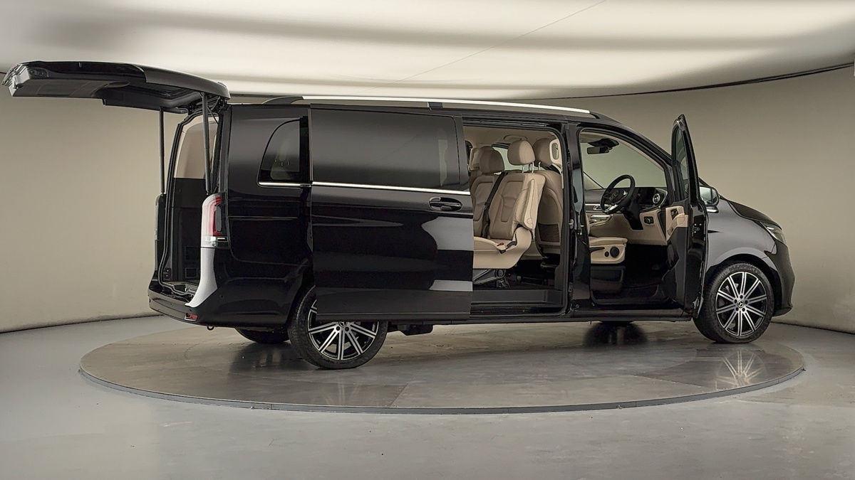 More views of Mercedes-Benz V Class