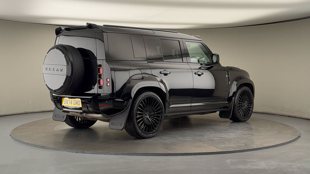 Land Rover Defender 110 Urban Image 27