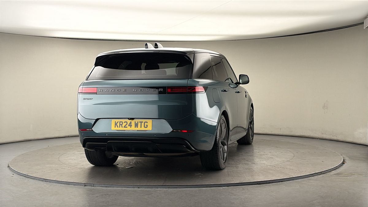 More views of Land Rover Range Rover Sport