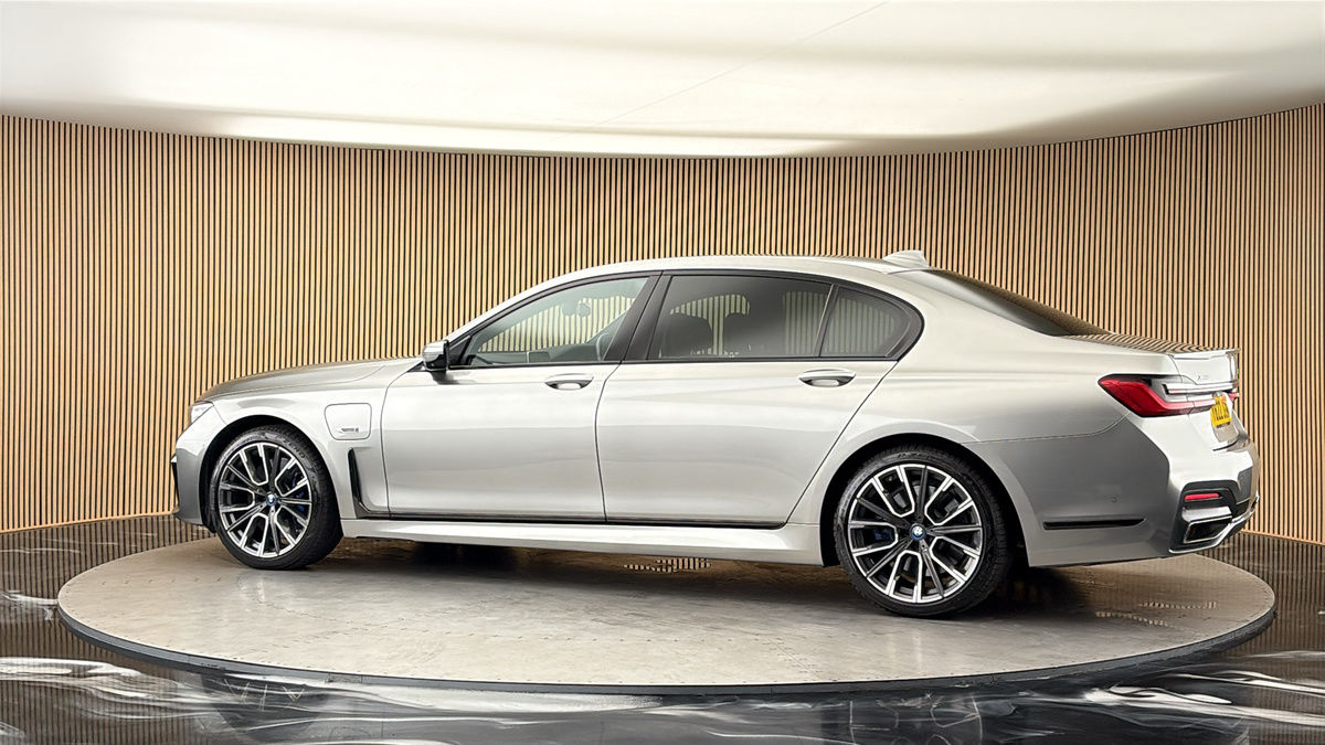 More views of BMW 7 Series
