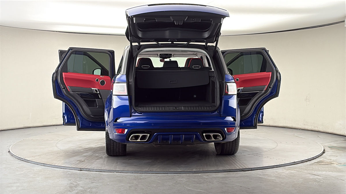 More views of Land Rover Range Rover Sport