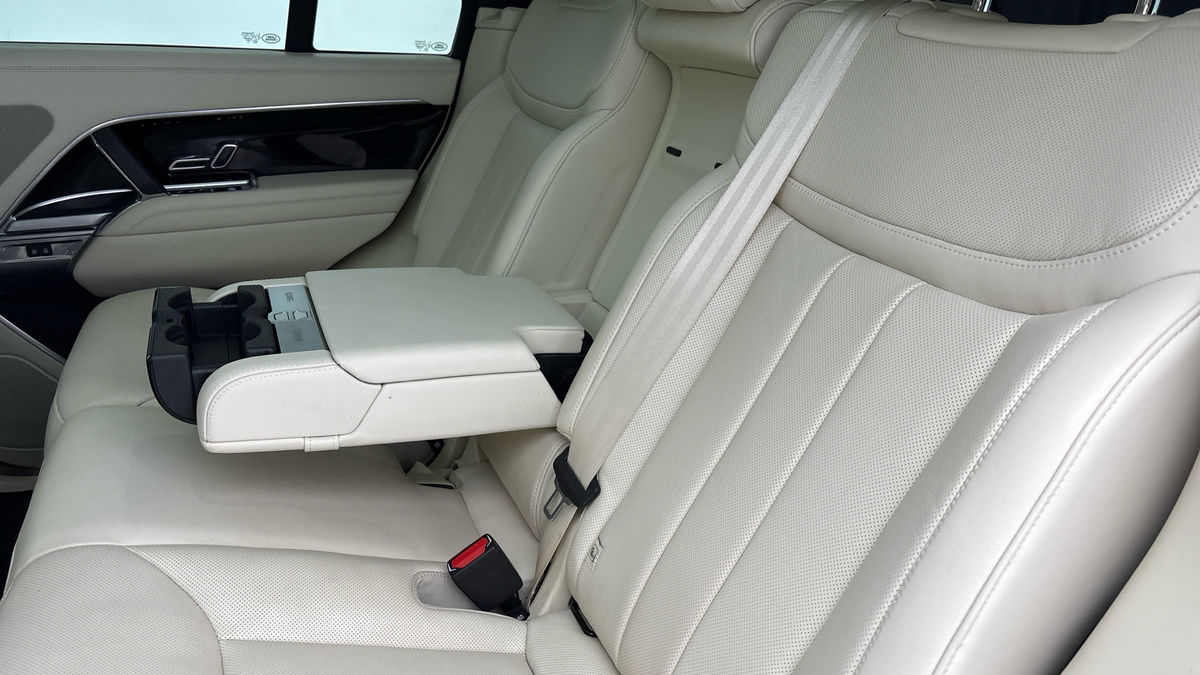 Land Rover Range Rover Image 9