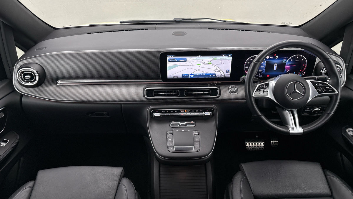 Mercedes-Benz V Class Image 12