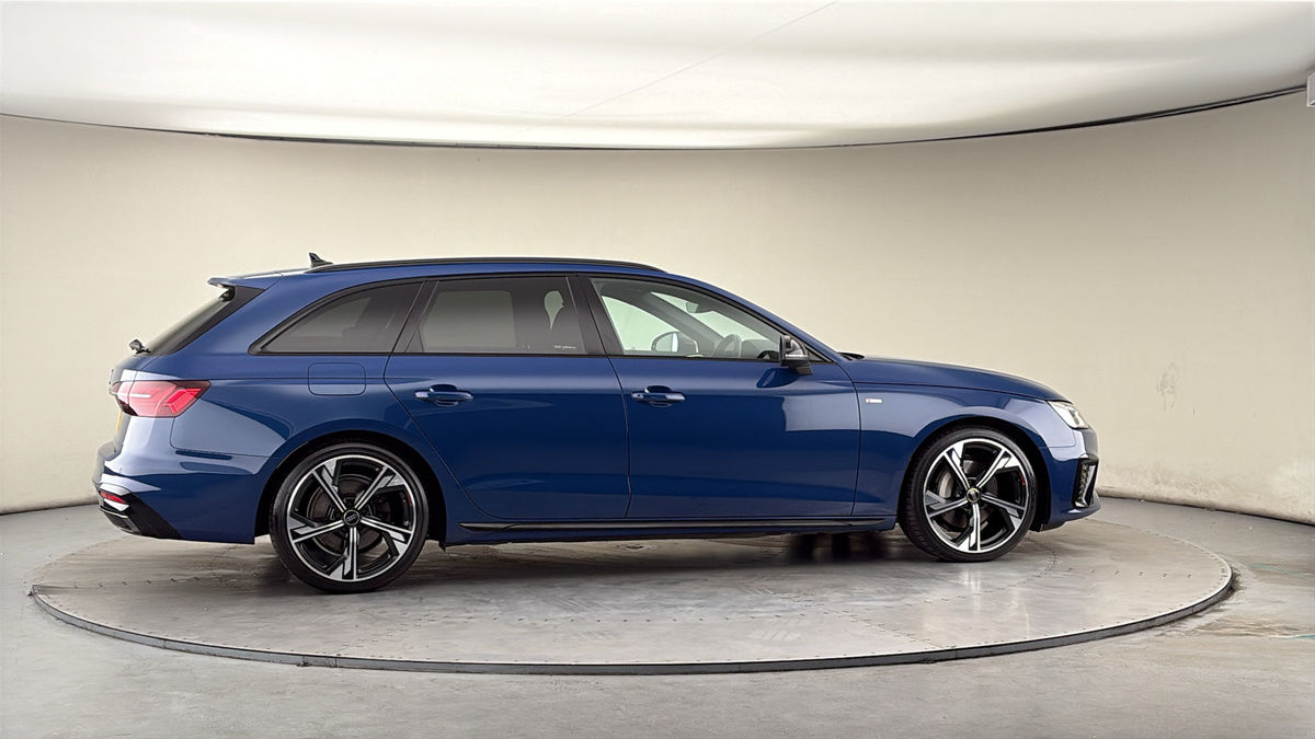More views of Audi A4 Avant