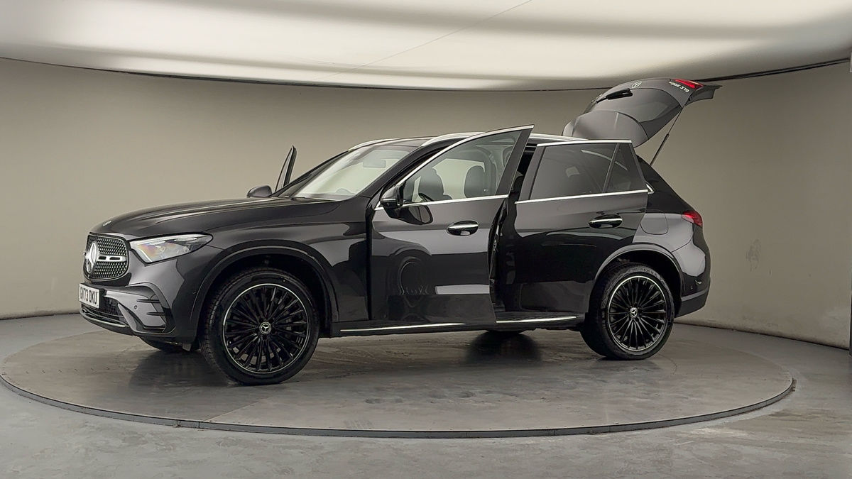 More views of Mercedes-Benz GLC