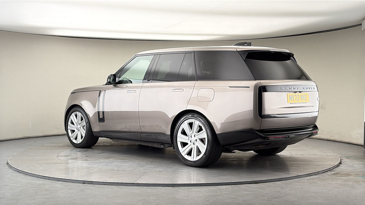 More views of Land Rover Range Rover