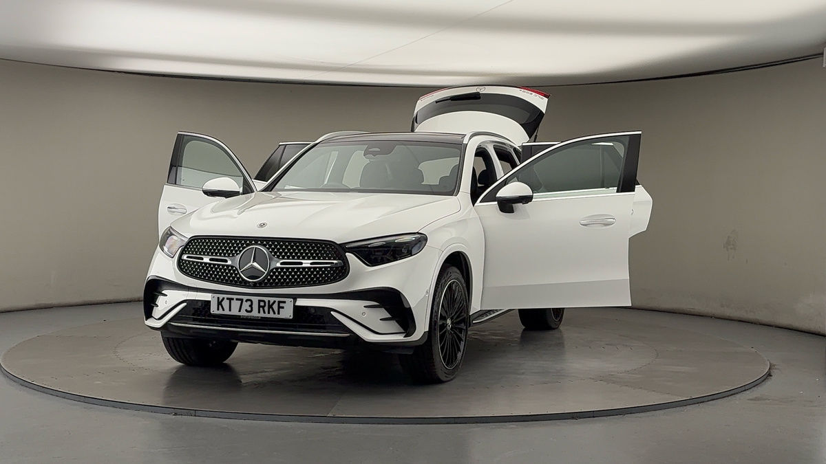 More views of Mercedes-Benz GLC