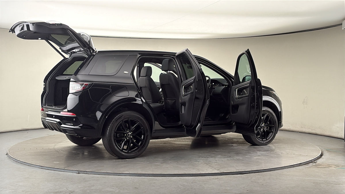 More views of Land Rover Discovery Sport