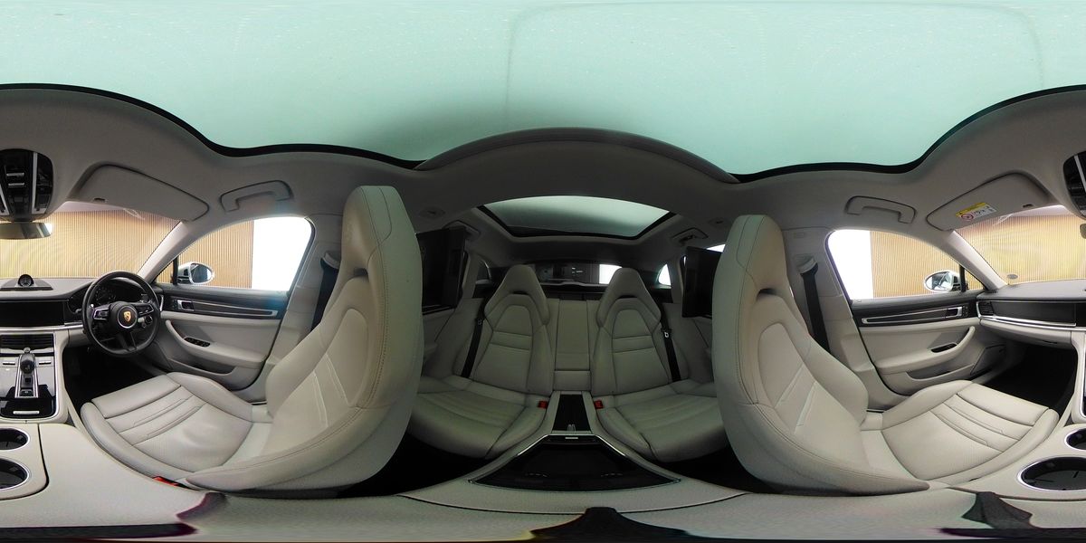 More views of Porsche Panamera