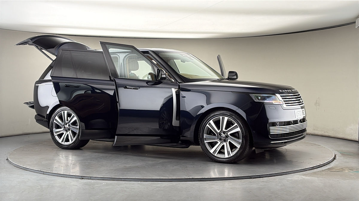 More views of Land Rover Range Rover